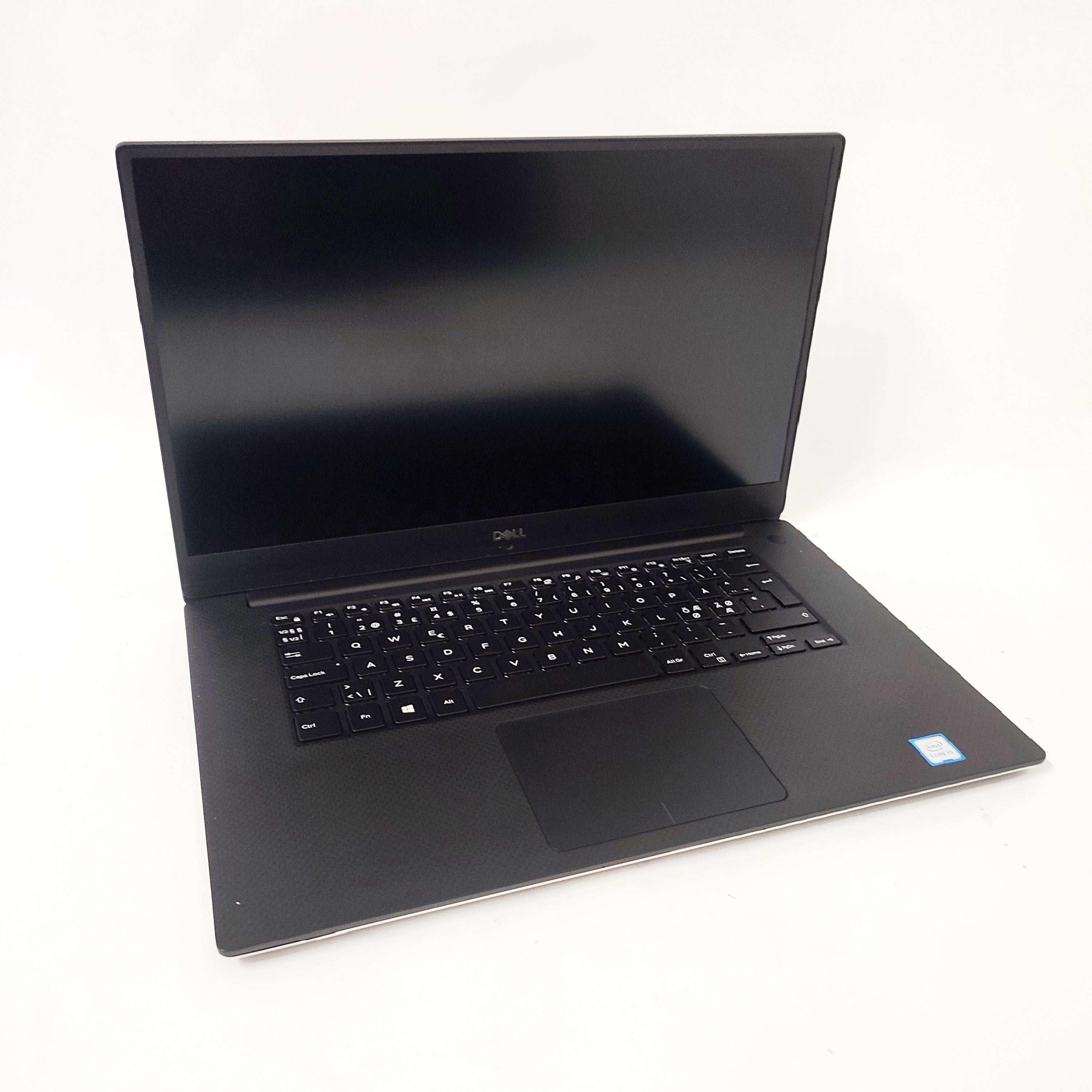 DELL Precision 5530/i9-8950HK/16GB/256GB SSD/NVIDIA Quadro P2000/15
